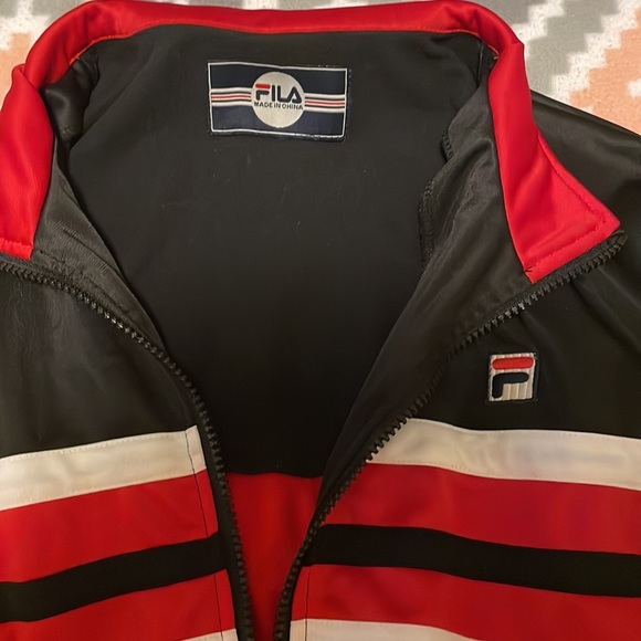 FILAS stripped jacket - Picture 3 of 3